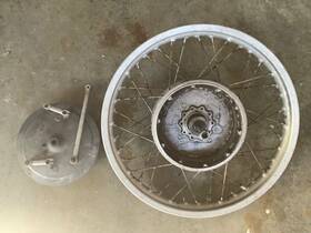0152 Bmw 36 1972 R75 Complete Front Wheel Assembly