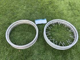 Bmw 36311458443 1991-1995 R100r R100gs R80gs Motorcycle Akront Rims 2.50 X 17 Inch And 18