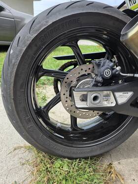 36318389314 Bmw 2021 S1000rr Rear Wheel No Sprocket Or Tire Only. Perfect Condition