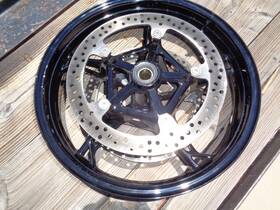 389-009 Bmw S 1000 Rr Front Wheel With Brake Rotors