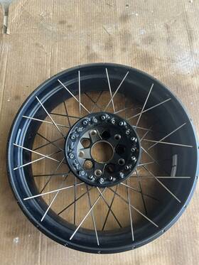 8-110316-0052256 Bmw 2013-2017 Genuine R 1200 Gs R1200gs Rear Wheel Rim 17x4.5 Part Oem Stock