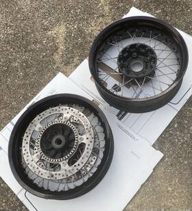 8528878 Bmw 2015 R Nine T Wheels