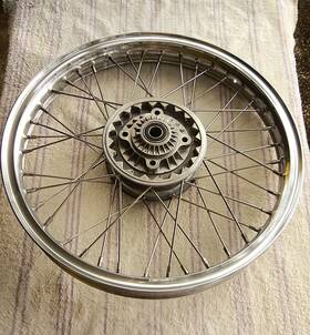 0795.77.150 Ducati Bevel 750 Gt And Sport Front Wheel