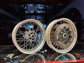49921341a Ducati Sport Classic Rims / Wheels Front And Rear