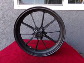 50121271ac Ducati Super Bike 1198 Front Wheel Straight 2010 Oem Nice
