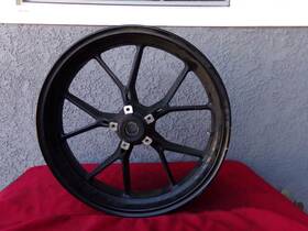 50121303a Ducati 848 Superbike Front Wheel Wobble Flat Spot Holds Air 2011 Oem Nice Used