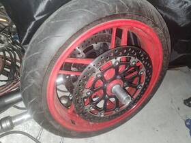 Lr8yfo25 Ducati Pinagale 959 2016 Wheel Tire Included With Sprocket And Disc