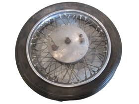 Dunlop W.1374 Made In England 40h 2x19 19 Inch Rim Wheel And Front Brake Hub Fits Triumph