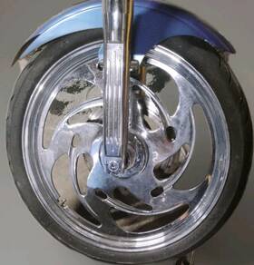 012346 Harley-davidson Chrome Rims 22 In Or 23 Not Sure Comes With Cobra Tires