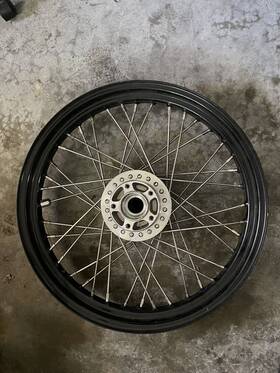 1.75-4.10-10 Harley-davidson Wheel 20 Inch