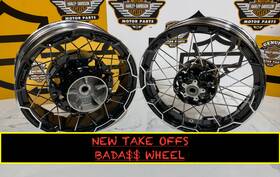 1hd43300917a Harley-davidson Cvo 09-26 Oem Touring 19 Inch Front 18 Rear Cast Laced Spoke Wheels Rims