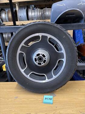 Harley-davidson 2000-08 16 2008 Streetglide Rear Wheel 25mm Bearing Air Strike Mag Inch X 3 Touring