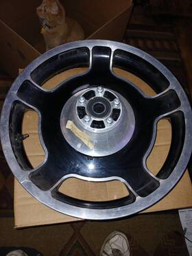 22212 Harley-davidson 09-23 Touring Tri Glide Trike Ultra Street 17x3 Front Wheel R5