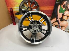 25769 Harley-davidson Genuine 09-22 Touring Enforcer Wheel 16 Inch X5 Rear Oem