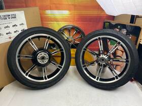28841 Harley-davidson Oem 09-26 Touring Impeller 18 Inch Front And Rear Wheels Tires