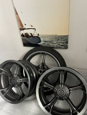40900663 Harley-davidson Cvo Tri Glide Rims 2014 -24 Flhtcutgse Charcoal Gray Wheels Outright