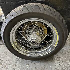 40979-06b Harley-davidson 2006 Dyna Rear Wheel And Tire Used 17 Inch