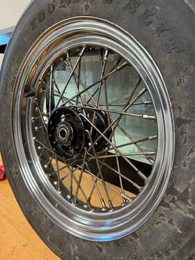 40982-40 Harley-davidson Used 1941-1966 Star Hub 16 Inch Wheel Fl/flh