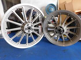 40992-08 Harley-davidson 19 Front 16 Rear 13 Spoke Mag Wheel Set Oem Xl Sportster
