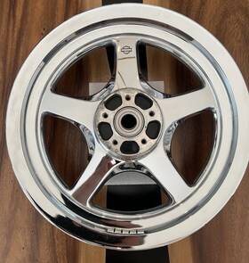 40996-09 Harley-davidson Thunderstar Chrome Front Wheel Rim 16x3.00 Touring Softail Sport