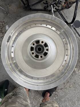 41013-00a Harley-davidson 41031-00a 2002 Sportster Solid Rear Rim Used 16 Inch
