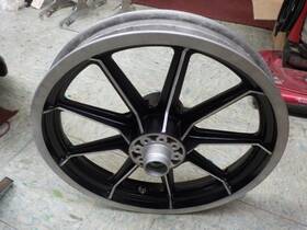41035-77a Harley-davidson Sportster Rear Wheel Cast 16 Inch Fits 54 To 78