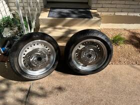 41092-08 Harley-davidson 41038-08/41092-08 Oem Front And Rear Wheels #41038-08/41092-08 With Tires 41092-08 Harley-davidson 41038-08/41092-08 Oem Front And Rear Wheels #41038-08/41092-08 With Tires