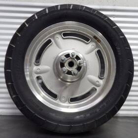41058-09 Harley-davidson 09 Sportster Xl 883 1200 C Rear Wheel Rim W Rotor Good Tire