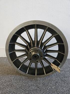 41125-81 Harley-davidson 1980 80 Flt Tour Glide Front Rim Wheel Disk