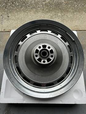 41261-08 Harley-davidson Oem Rear Solid Slotted Wheel 16 Inch #41261-08