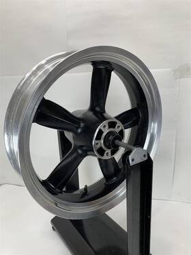 41929-12a Harley-davidson 2012 Dyna Switchback Rear Wheel 17x4.50