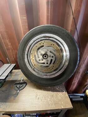 42043 Harley-davidson 99-down Fatboy Softail Solid Disc Rear Wheel Timkin Bearings