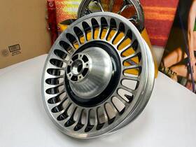 42195-10 Harley-davidson 18855 09-23 Touring Contrast Polished And Black Knuckle Wheel Rim 17x3 Inch Front