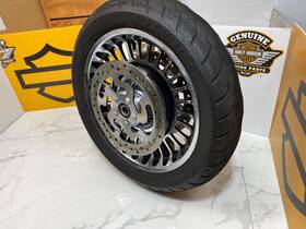 42195-10 Harley Davidson 44898 00-23 Touring Chrome And Black Knuckle Wheel Rim 17x3 Inch Front Dunlop Tire