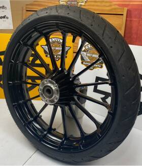 42753 Harley Davidson Oem H-d 00-25 Touring 19x3.5 Inch Front Turbine Talon Spoke Wheel And Tire
