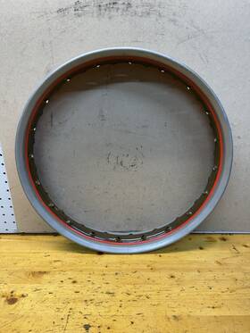 43000-47 Harley-davidson Wheel Rim Hoop Hummer 125 Factory Oem Original