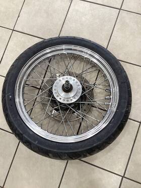 43105-05a Harley-davidson 2002 Sportster 883- Front Wheel