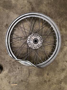 43105-06a Harley-davidson 06 07 Fxdbi 19 In Front Wheel