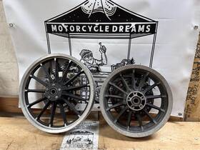 43300156 Harley-davidson 13 Spoke Mag Wheels 19 Inch Front 16 Rear 25mm Bearings Dyna Sporty