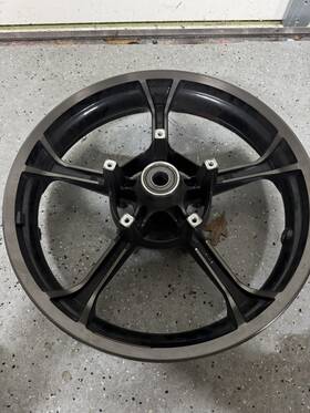 43300642a Harley Davidson Oem 00-23 Touring Cvo Tomahawk Front Wheel 19 X 3.50 Inch