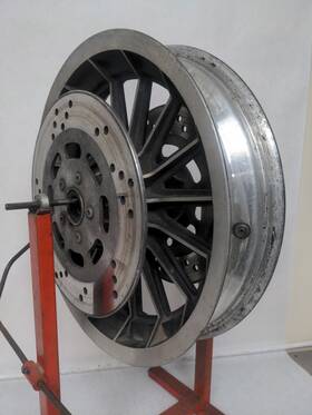 43493-84 Harley-davidson Amf Flh Evo Shovelhead 16 Inch Front Wheel And Rotors Mag Rim Spoke