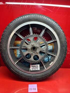 43539-79 Harley-davidson 18 Inch Rear Disc Brake 79 Sportster Cafe Racer 9 Spoke Mag Wheel Xlcr Fxr
