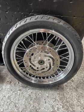 43547-05b Harley-davidson 2000 Dyna Front Wheel Assembly 19 Inch Used