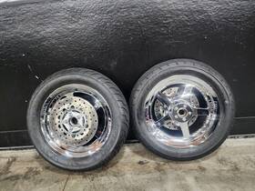 43573-08 Harley Davidson Chrome Thunderstar Mag Wheels 16 Inch Oem 5 Spoke