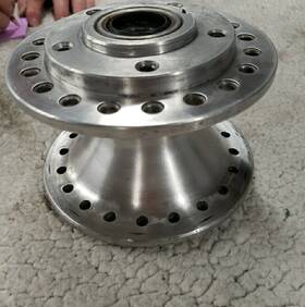 43600-78 Harley-davidson Oem 1979 Sportster Xlh Front Wheel Hub Satin Dual Disc