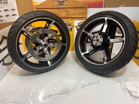 45089 Harley-davidson Oem 09-24 Touring 2024 Street Glide Front And Rear Wheels Tires Rotors