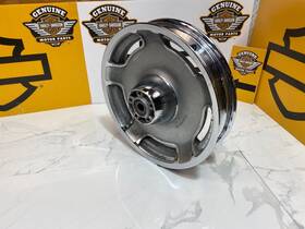 45720 Harley-davidson Oem 00-08 Street Glide Touring Chrome 16x3 Inch Rear Wheel