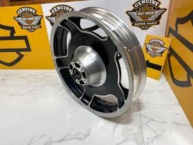 45865 Harley-davidson 09-24 Oem Touring Tri Glide Trike Ultra Street 17x3 Front Wheel