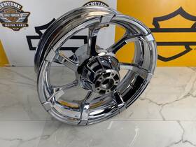 Harley-davidson 55071-11a Hd%48321 Oem Harley-davidson Agitator Cvo 2009-23 Chrome Rear Touring Rim