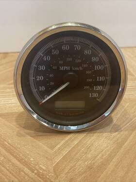 67405-04c Harley-davidson Speedo 4/dual Calib/ / V92 Ab Kw 24/08